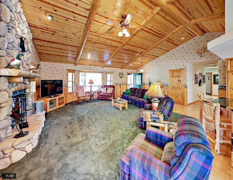 Teakwood - 3-Br Spa, Fire Pit, Quiet, Ac, Centrally Located Villa บิ๊กแบร์เลค ภายนอก รูปภาพ
